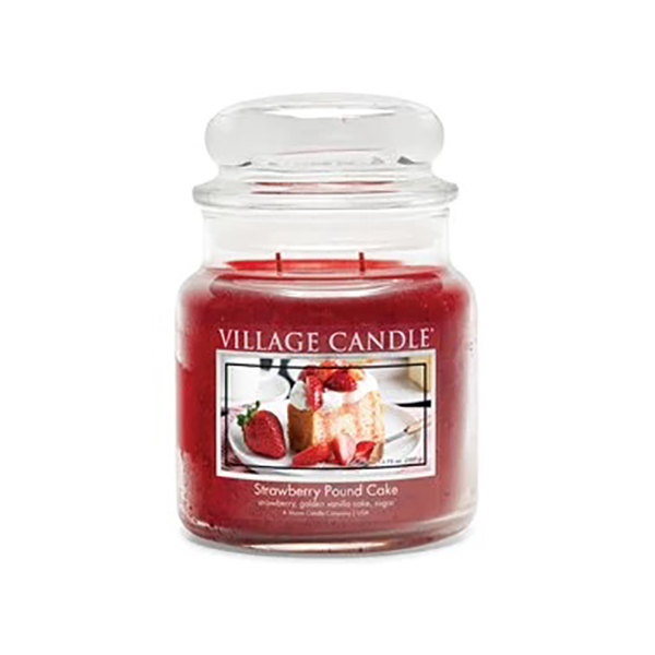 Village Candle Strawberry Pound Cake ароматна свещ унисекс | monna.bg