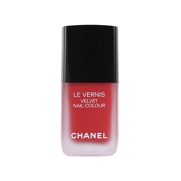 Chanel Le Vernis Velvet Nail Colour лак за нокти за жени | monna.bg