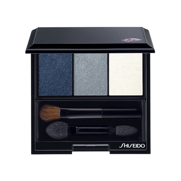 Shiseido Luminizing Satin Eyeshadow Palette Gy901 Snow палитра сенки за очи за жени | monna.bg