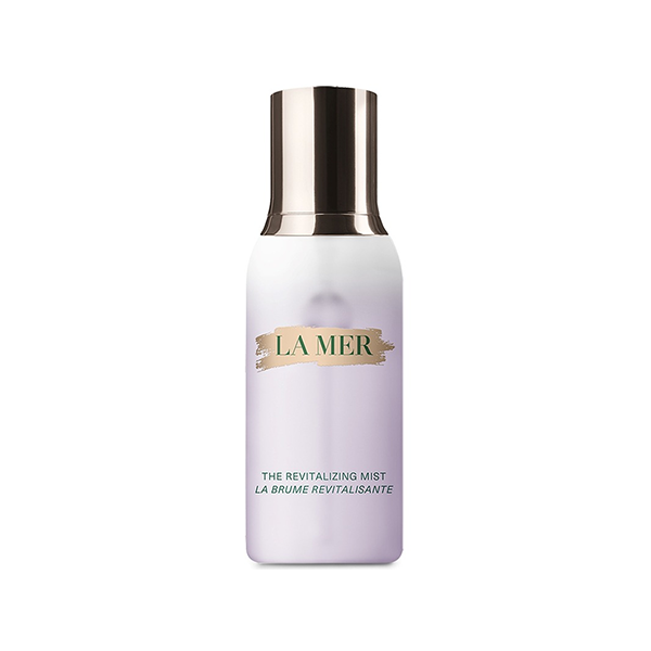 La Mer The Revitalizing Mist освежаващ спрей, който оставя кожата хидратирана и ревитализирана за жени | monna.bg